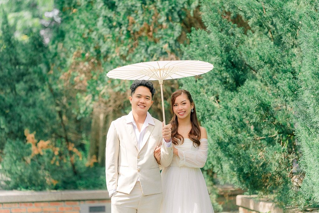 Joshua and Elisha's Hero Cover